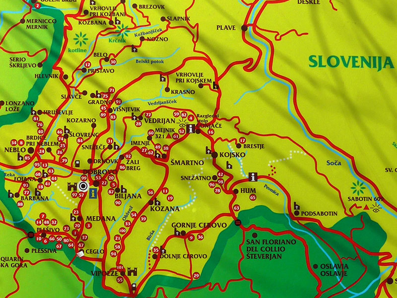 2015_04_10_1042__brda__turistinfo_dobrovo
