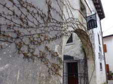 02__dvor__kozana__goriska_brda