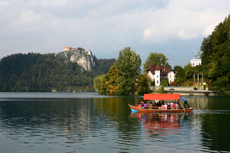 11__blejsko_jezero__blejski_grad