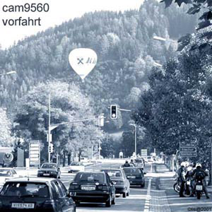 056_2001_10_12_vorfahrt
