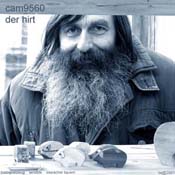 120_2001_12_31_derhirt