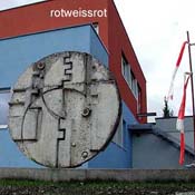357_2002_10_26_rotweissrot