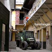 943_2005_04_18_handlanger