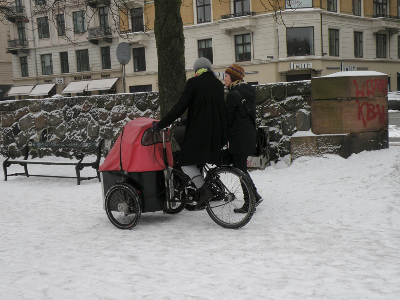 14__2010_02_22_1319__kopenhagen__snowbiking