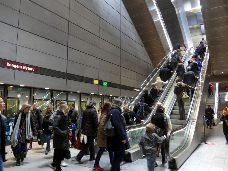 07_2014_03_15_1057__metrostation__kongens_nytorv