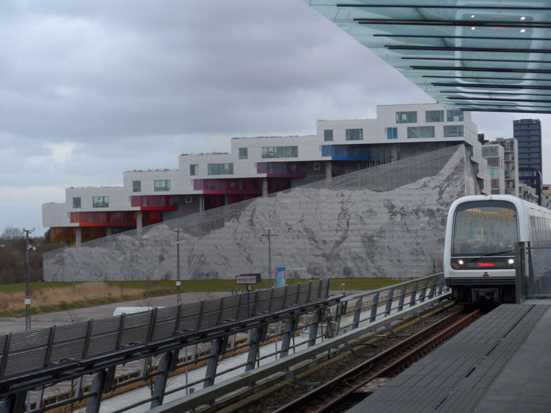 47_2014_03_16_1724__oerestad__the_mountain__metro