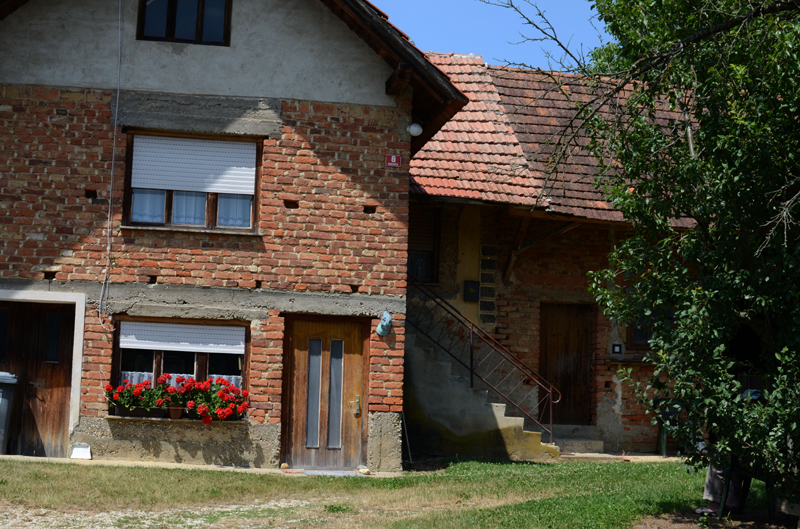 2012_07_04_1355__sredisce_szerdahely